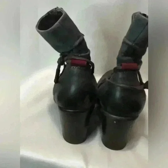 Tamaris Blue Leather Boots size 8.5m - Picture 4 of 6